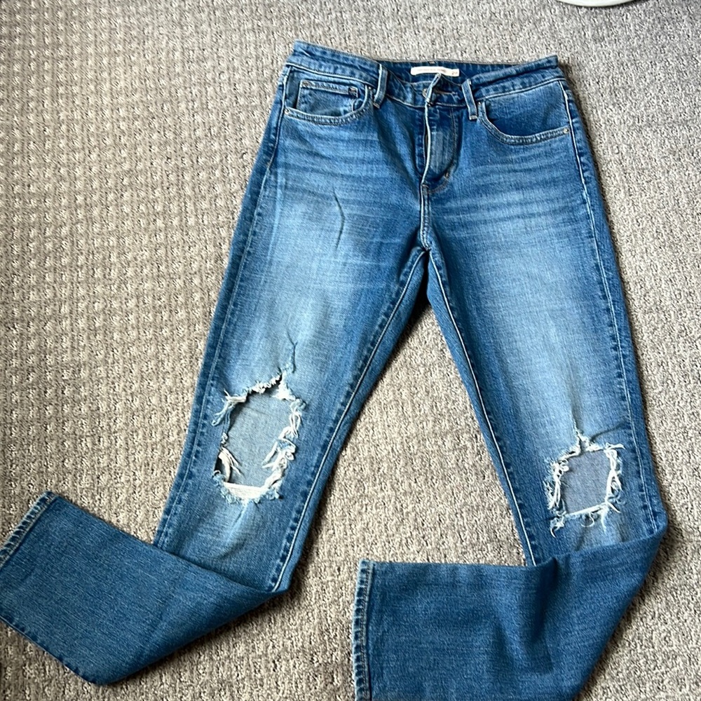 Levi’s 721 High Rise Skinny Jeans